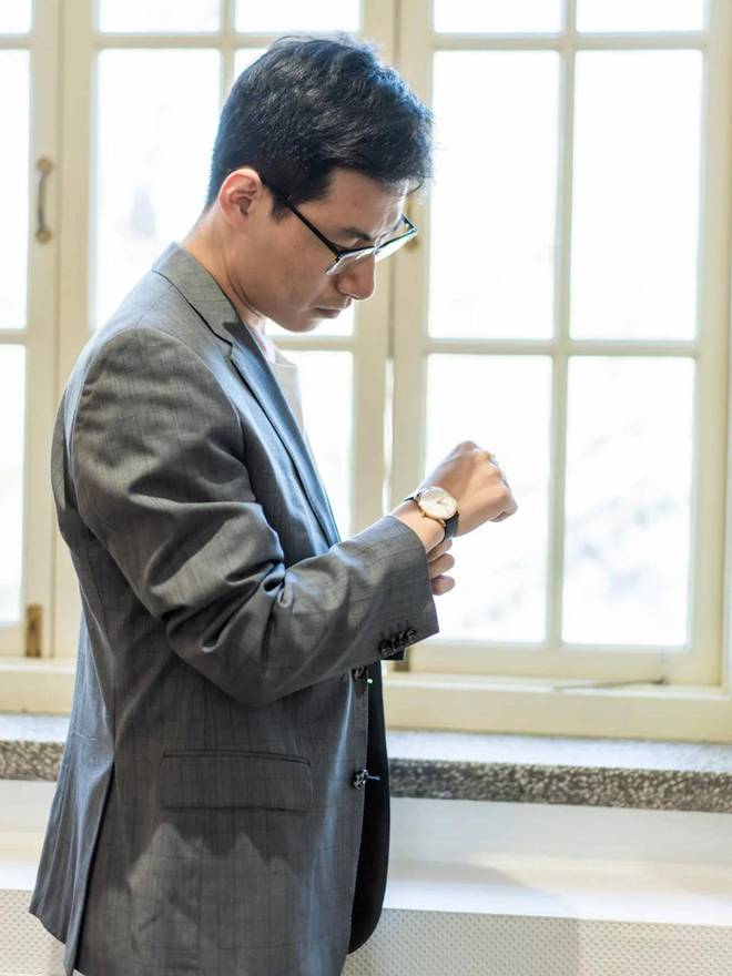 ：避开劳力士与卡西欧的理由分析马竞合作伙伴中年男人挑选手表(图11)